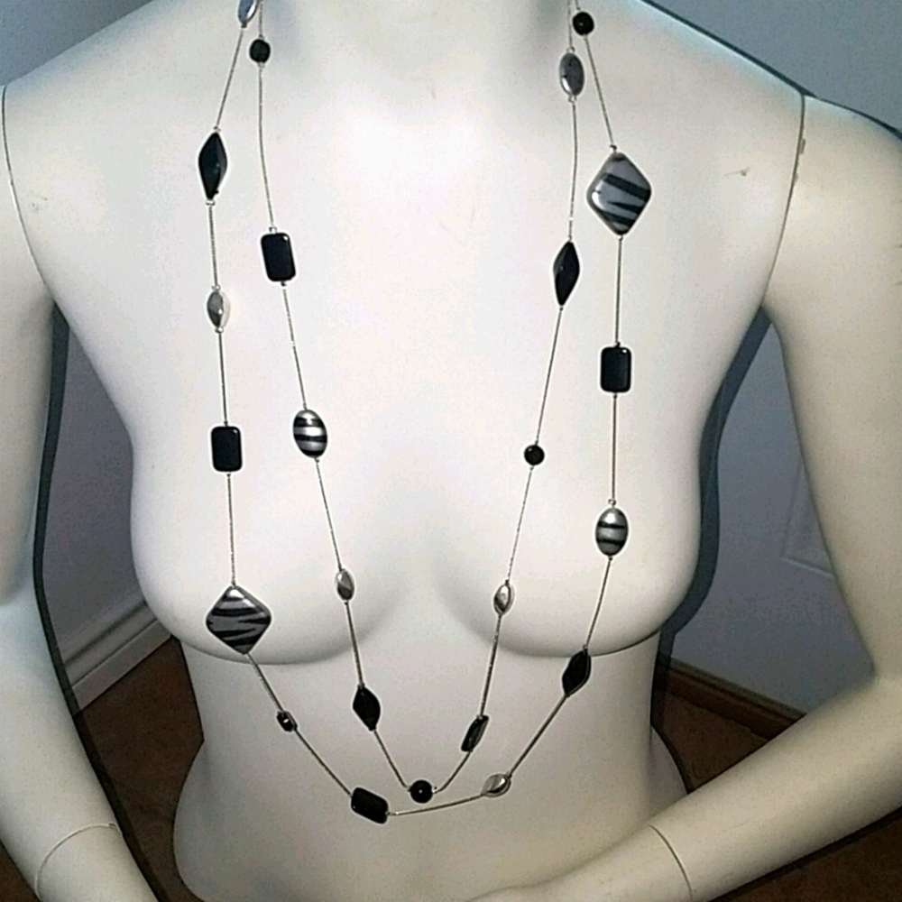 Long Zebra Necklace